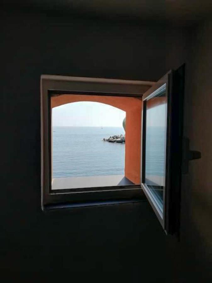 Casa Sulla Spiaggia Di Boccadasse جنوة المظهر الخارجي الصورة